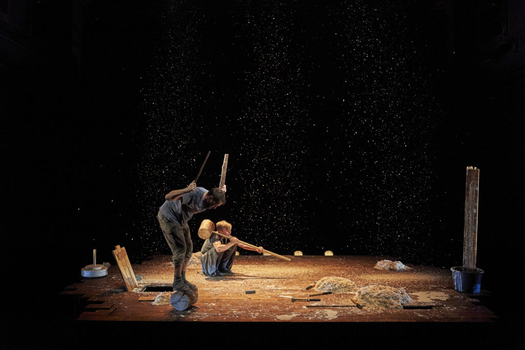 05 DSC 1645 Sawdust Symphony photo by Jona Harnischmacher