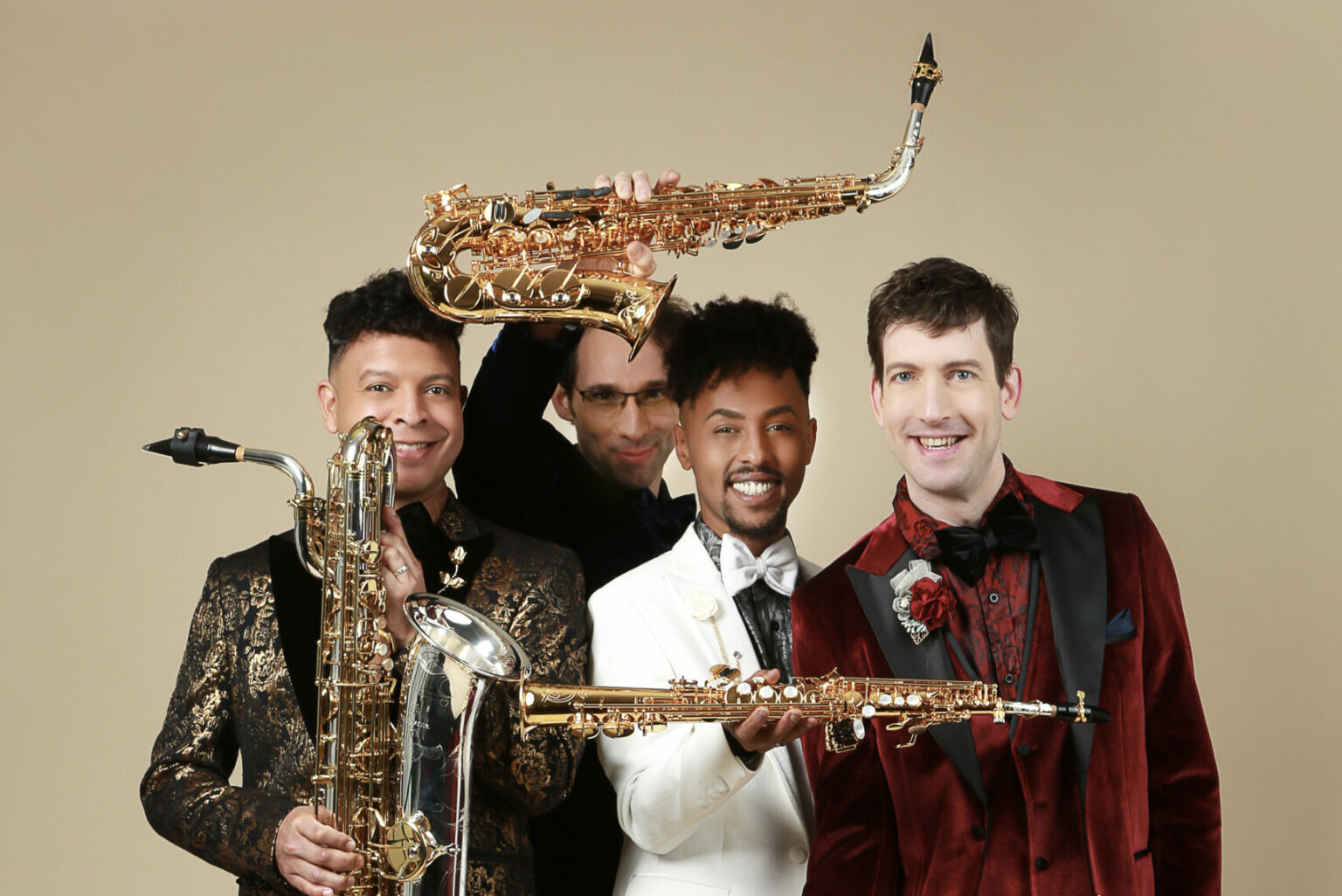 Quatuor Ellipsos 01